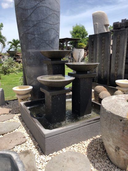 Waterfeature Flat base Tower $1850incl Gst and Pump+Filter