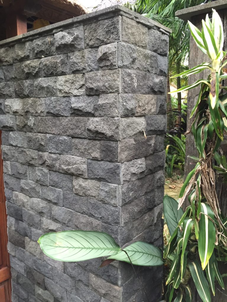 Lavastone  wall cladding 20x10cm